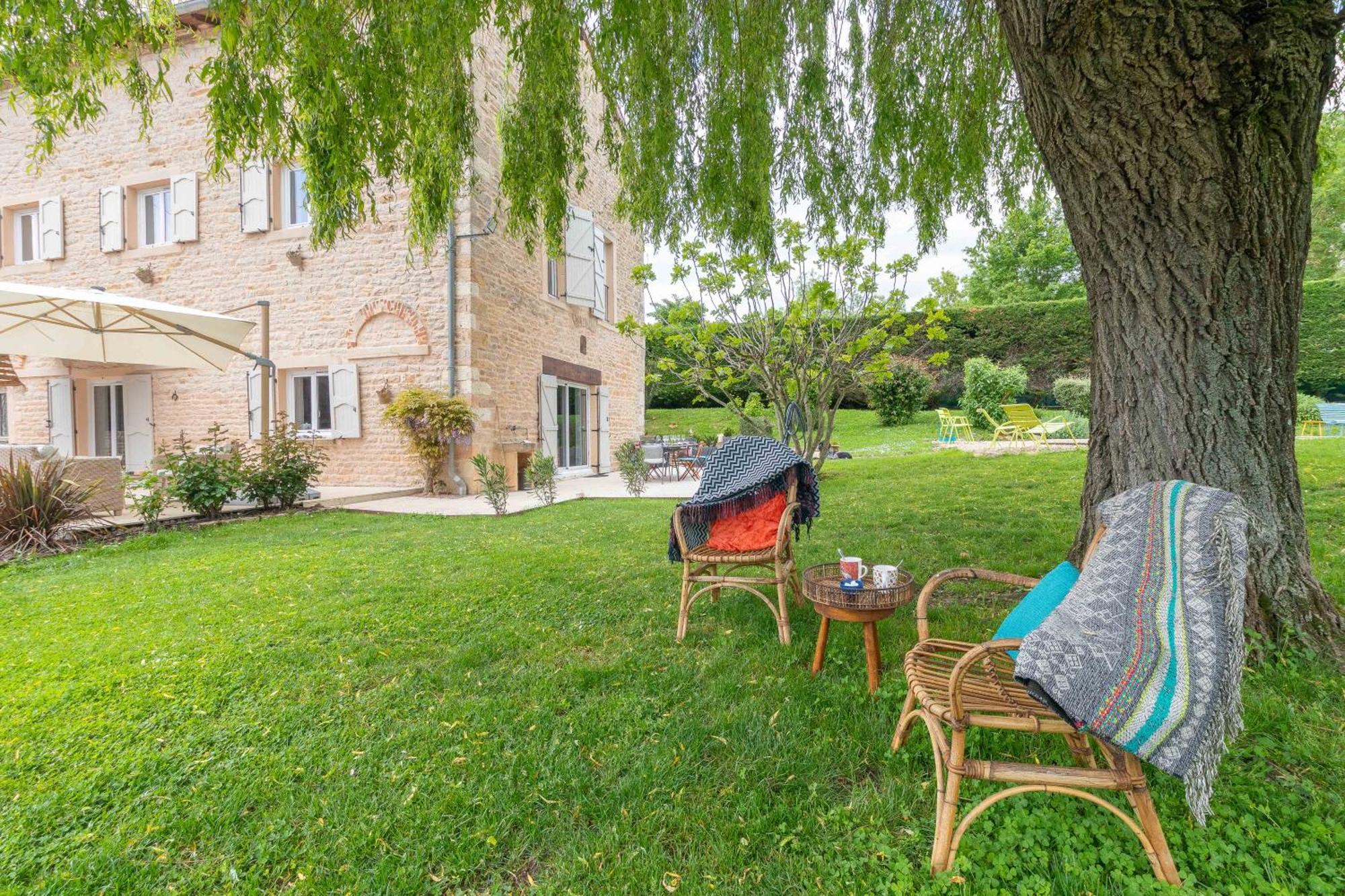 Studio Clos Des Renauds Charbonnieres  Exteriér fotografie